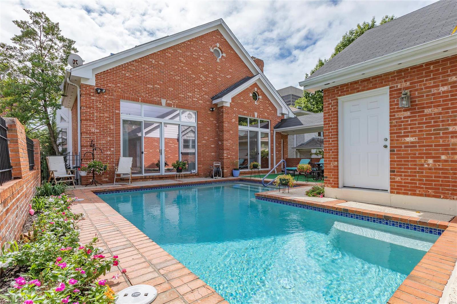 Hanley Place - Residential