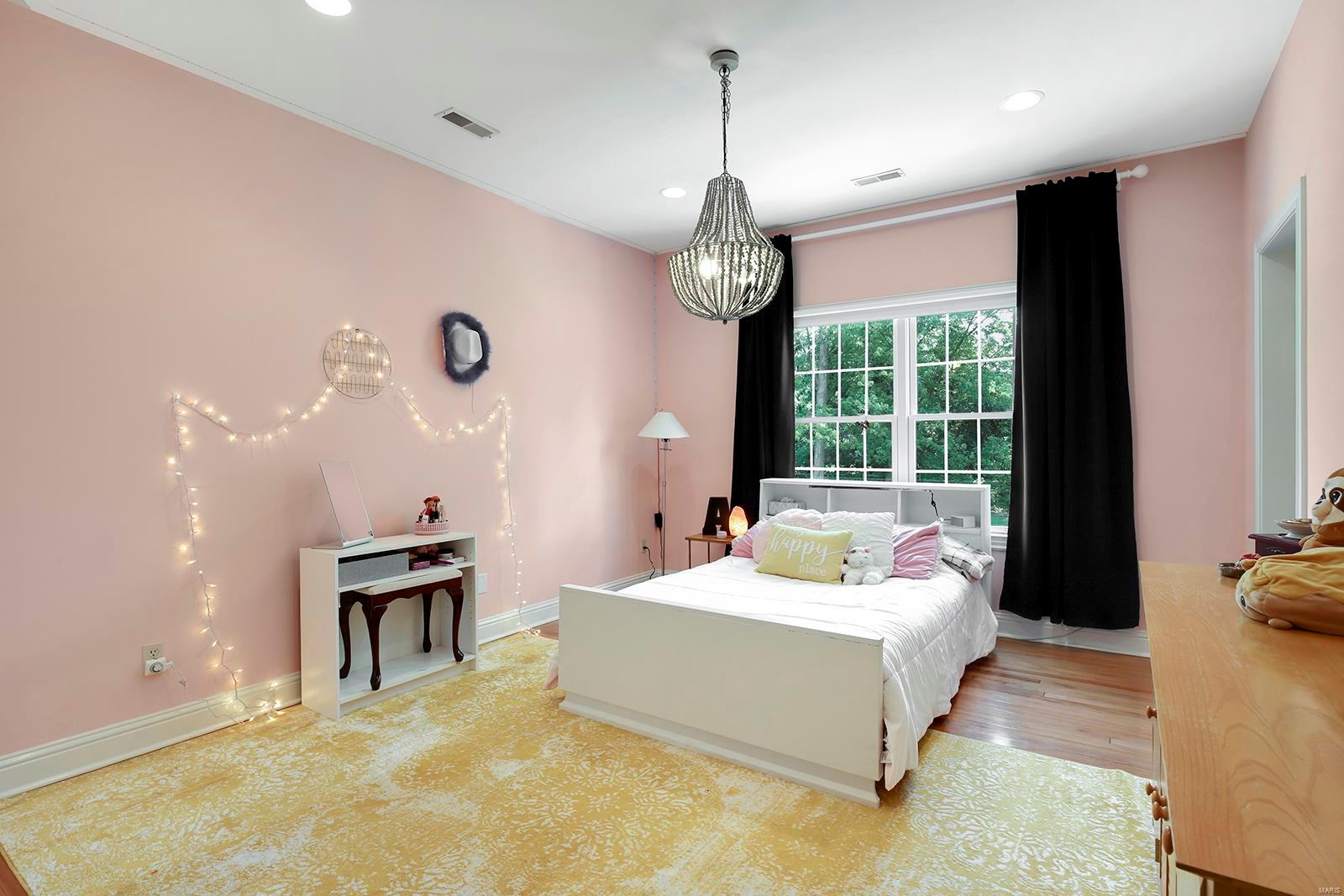 Clermont Court - Residential