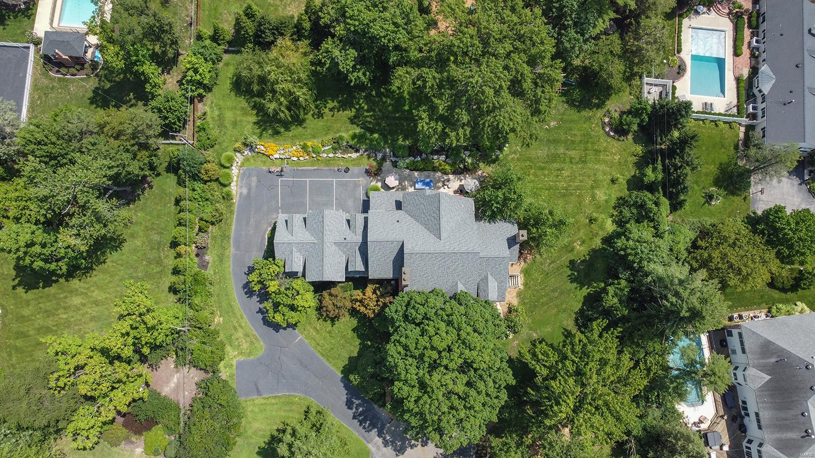 Clermont Court - Residential