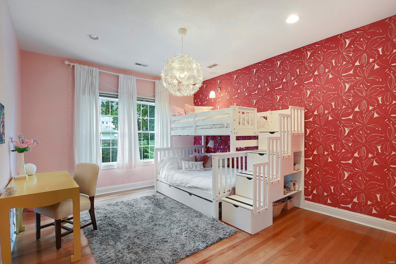 Clermont Court - Residential