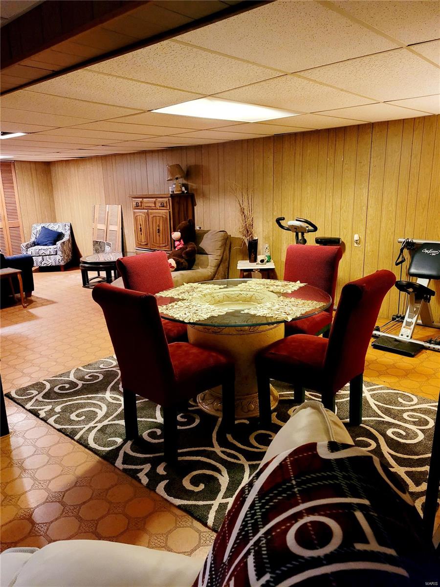 Paddock Hills 15 - Residential