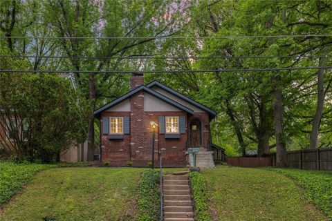 1038 Tuxedo Boulevard Webster Groves MO 63119