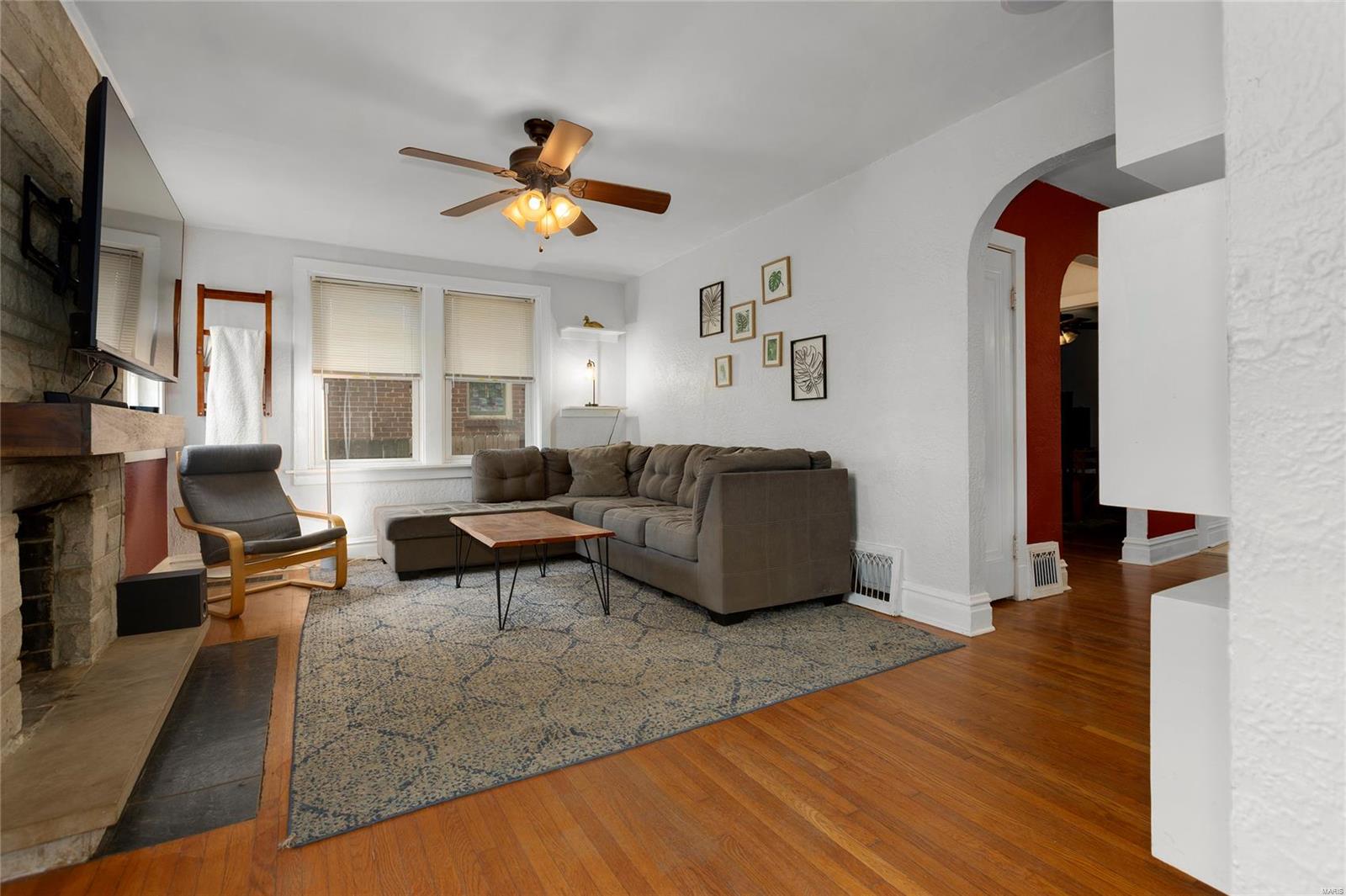1038 Tuxedo Boulevard