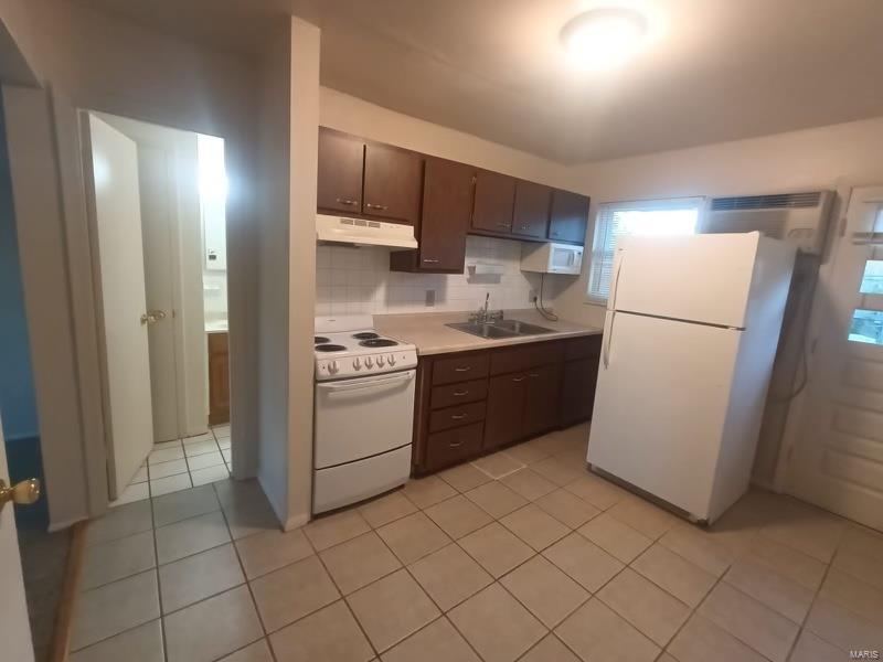 Fox C-6 - Residential Income