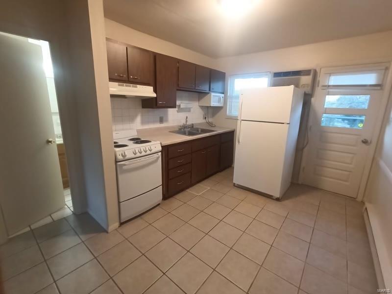 Fox C-6 - Residential Income