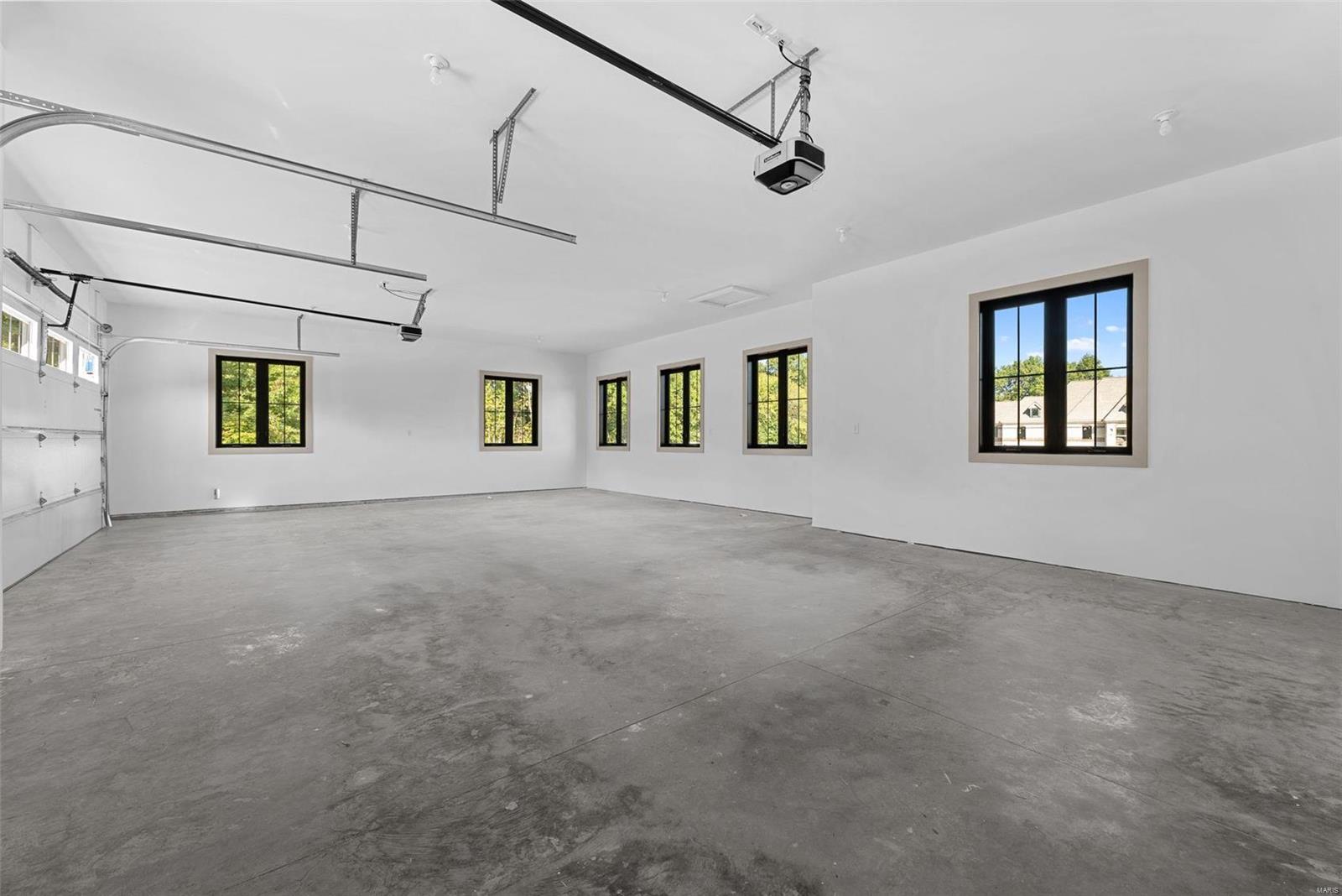 Creekside Farms - Residential