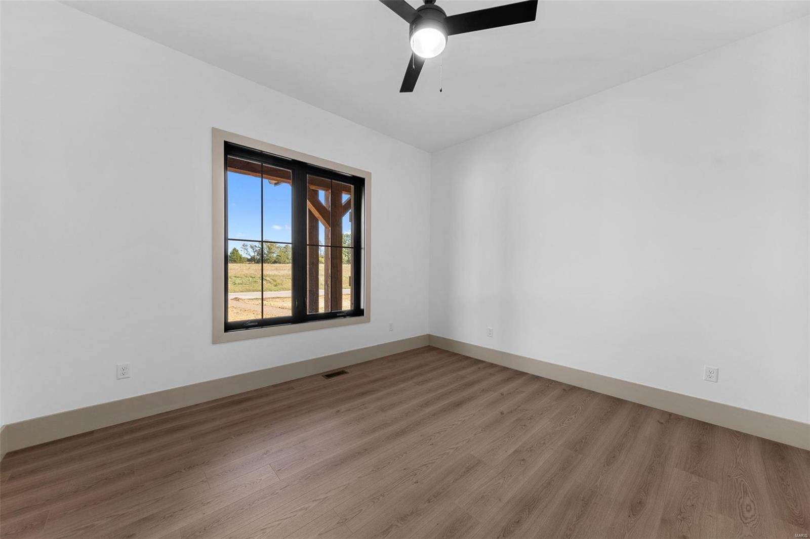 Creekside Farms - Residential