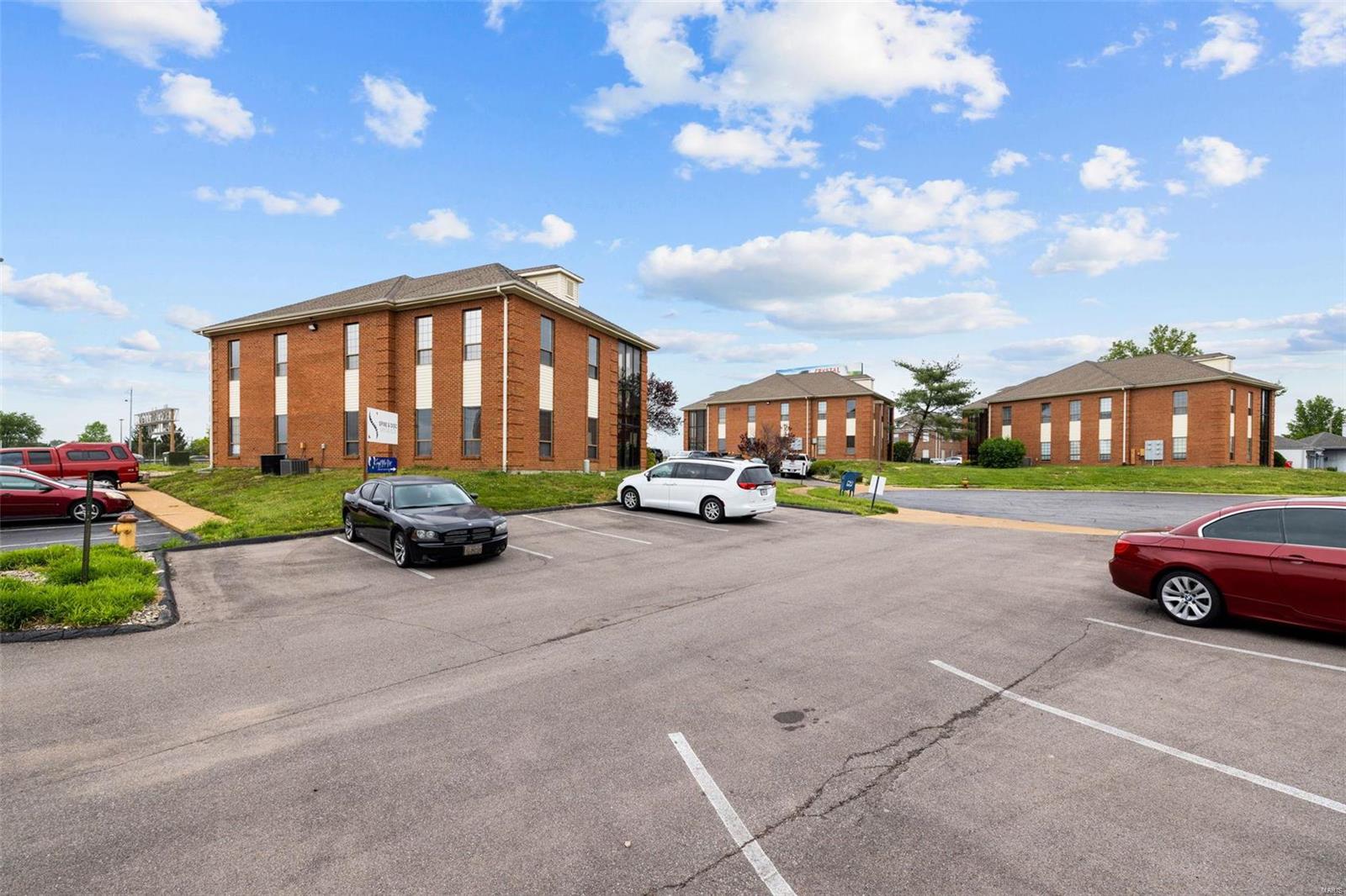 South Port Office Park - Commercial Sale