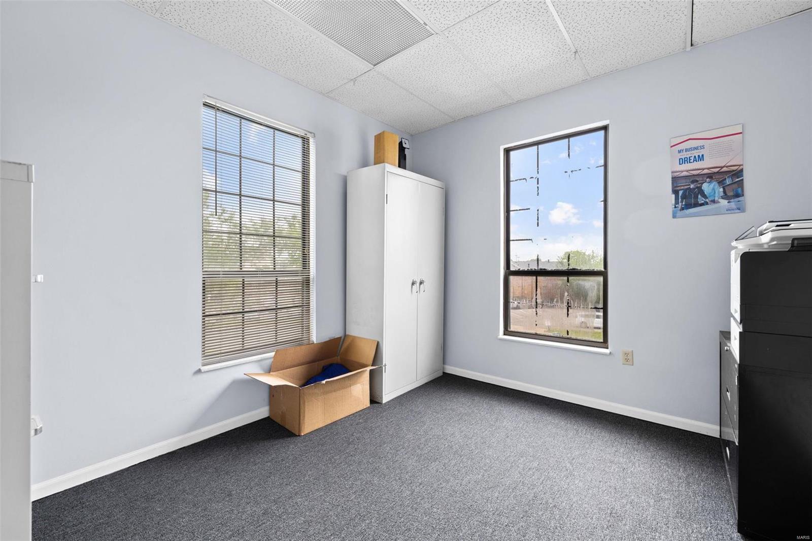 South Port Office Park - Commercial Sale