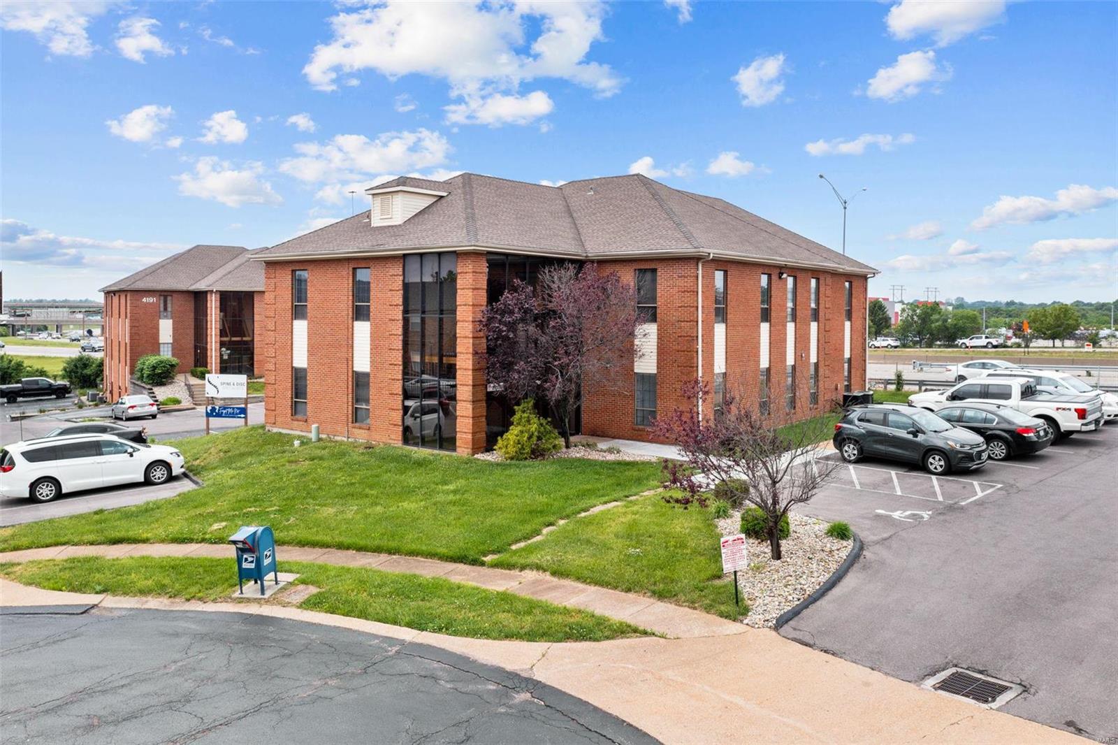 South Port Office Park - Commercial Sale
