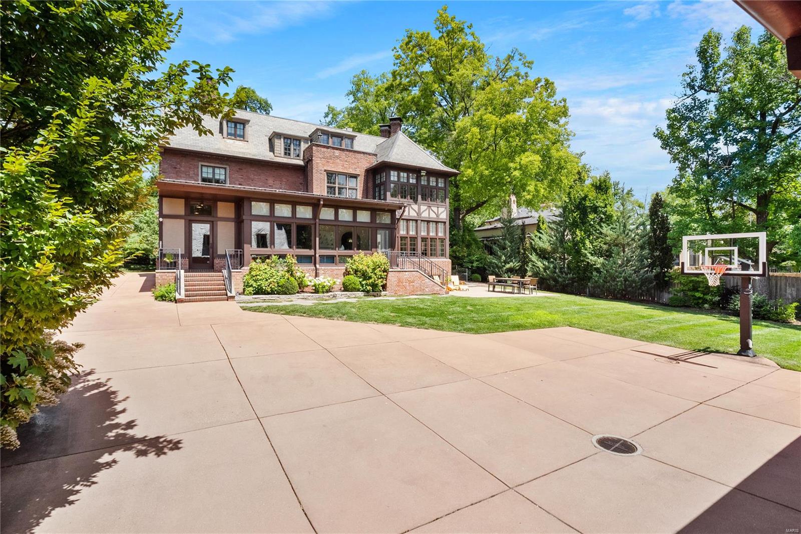 Skinker Heights - Residential