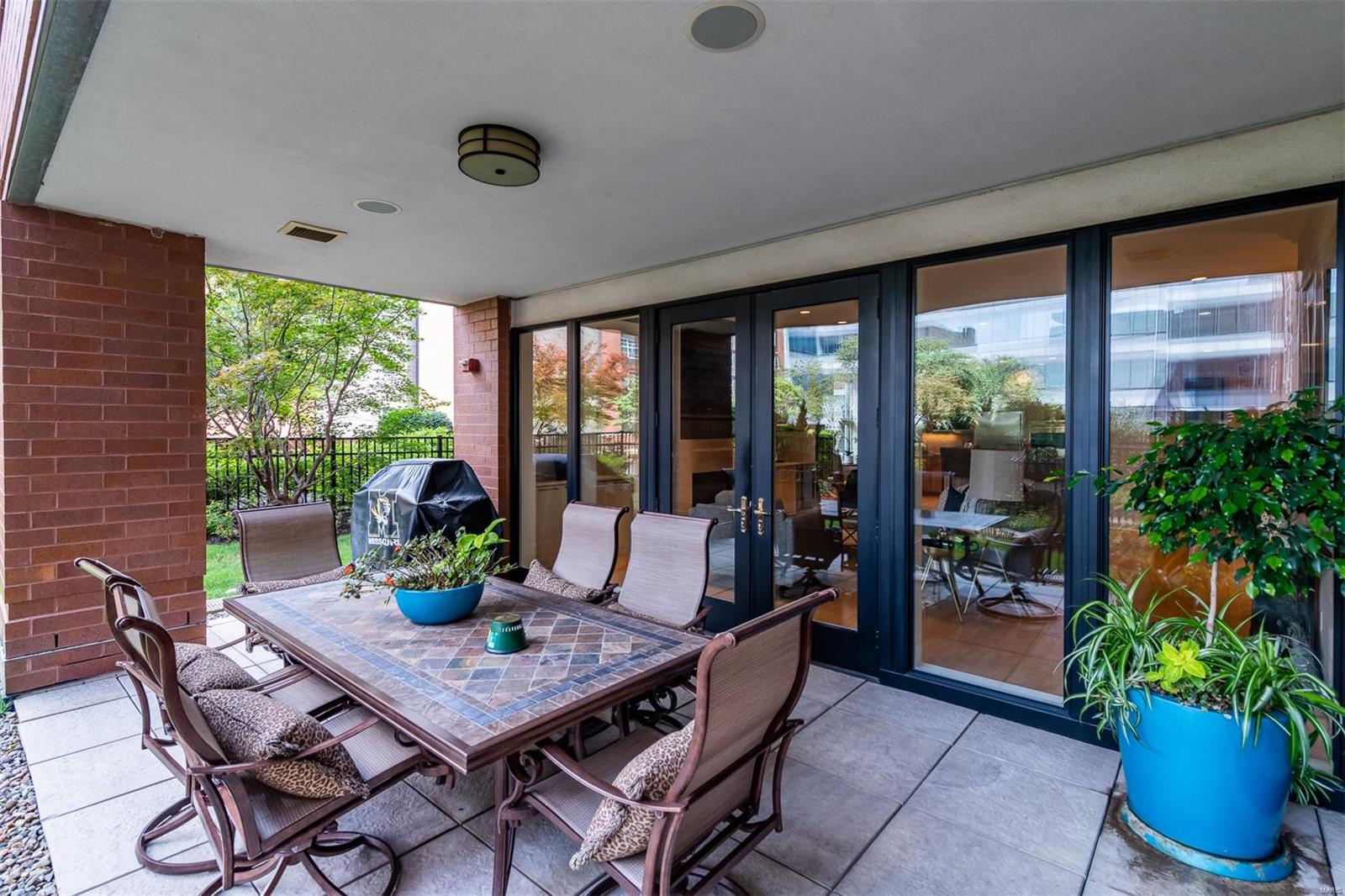 The Crescent - Residential