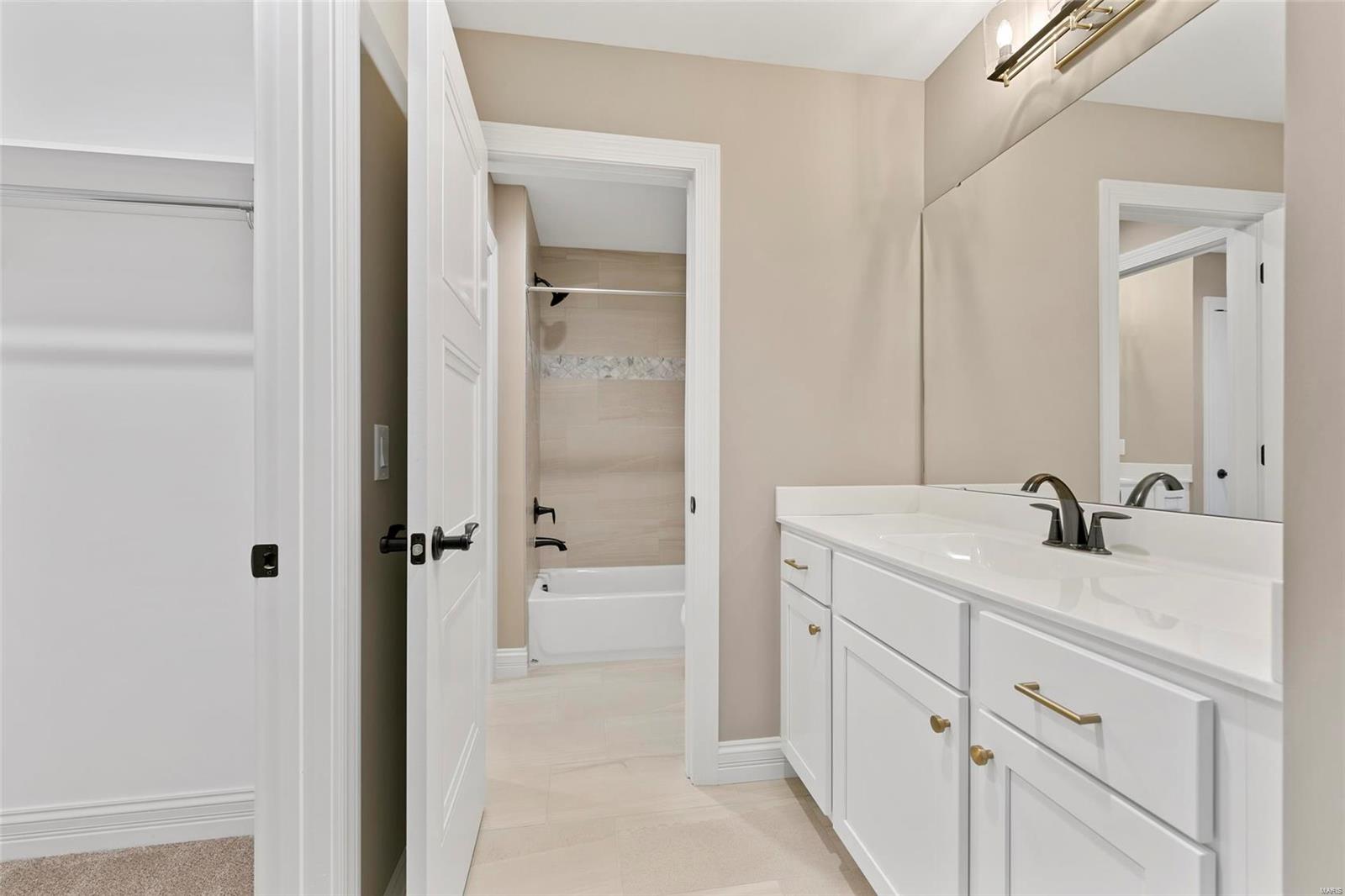 Heather Hill - Residential