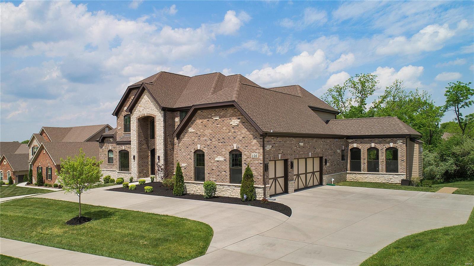 Belle Maison - Residential