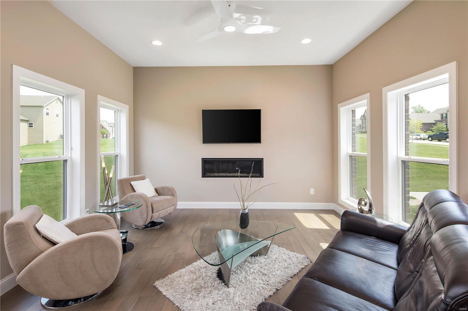 Belle Maison - Residential