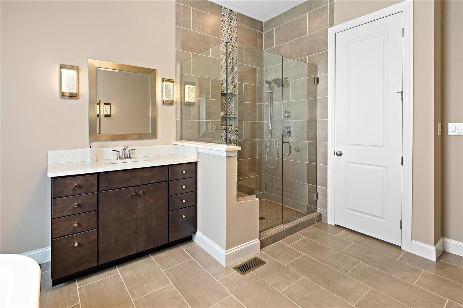 Belle Maison - Residential