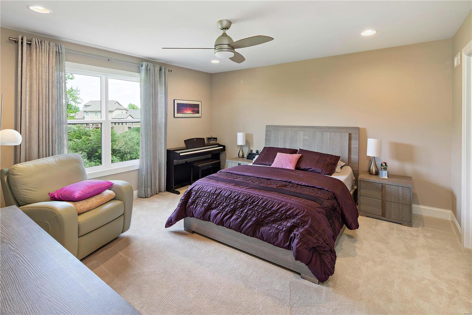 Belle Maison - Residential