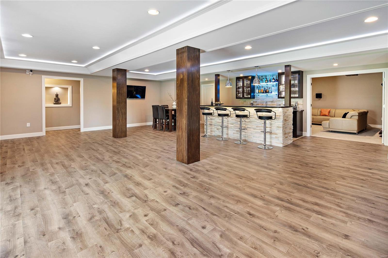 Belle Maison - Residential