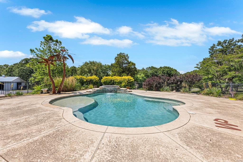 Wind-N-Pine - Residential