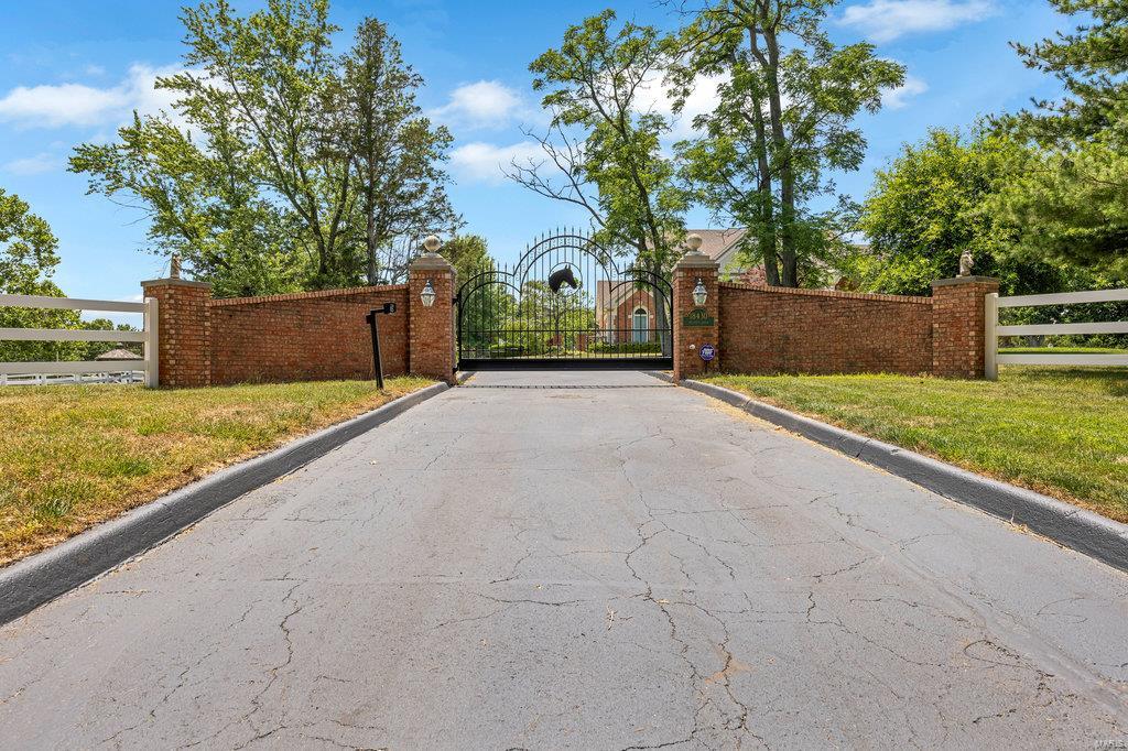 Wind-N-Pine - Residential