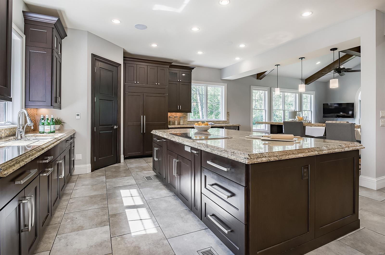 Lynnbrook - Residential