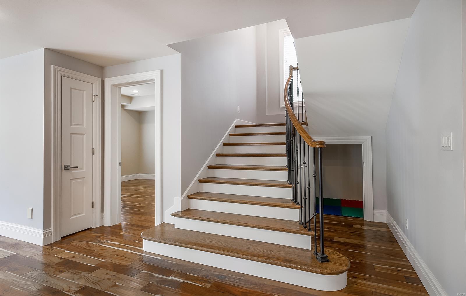 Lynnbrook - Residential