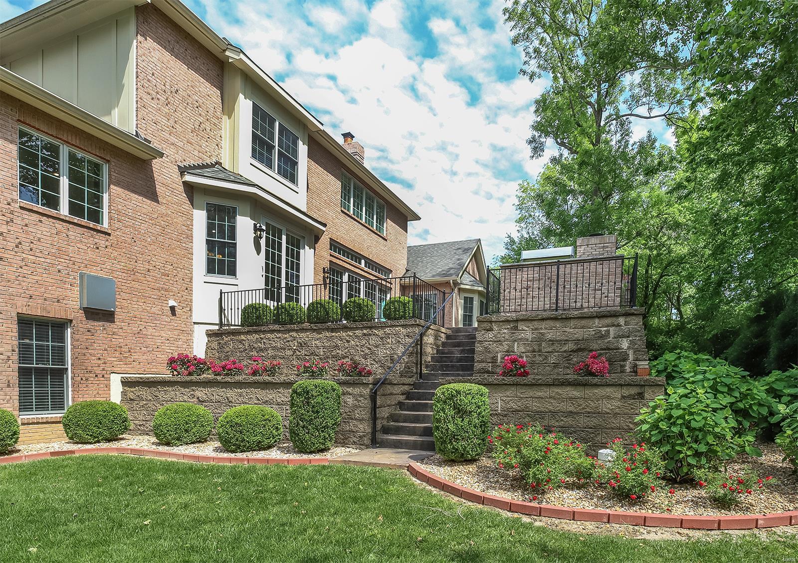 Lynnbrook - Residential