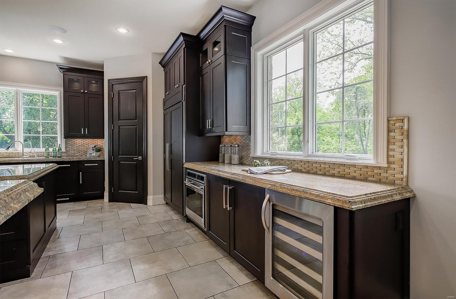 Lynnbrook - Residential