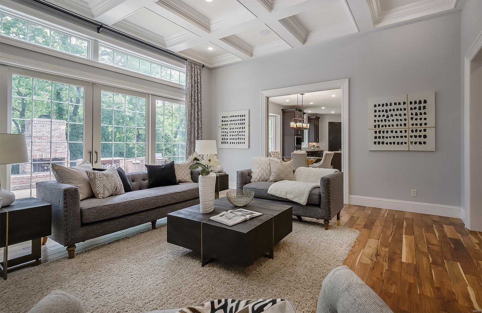 Lynnbrook - Residential