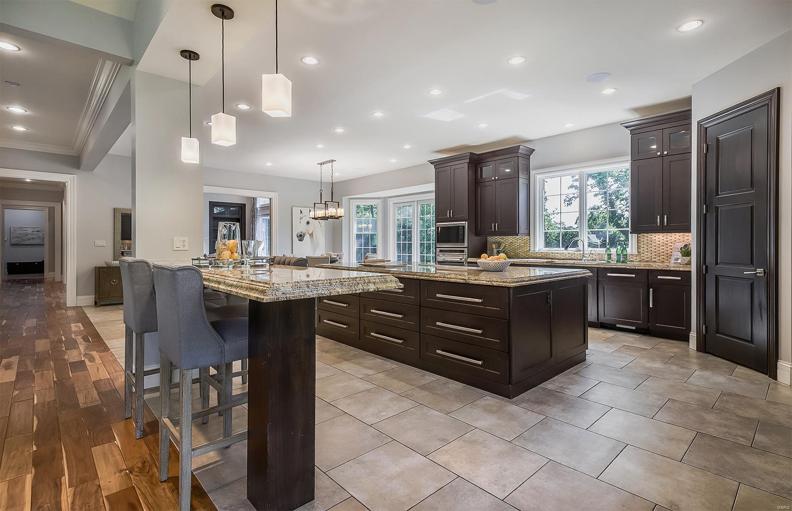 Lynnbrook - Residential