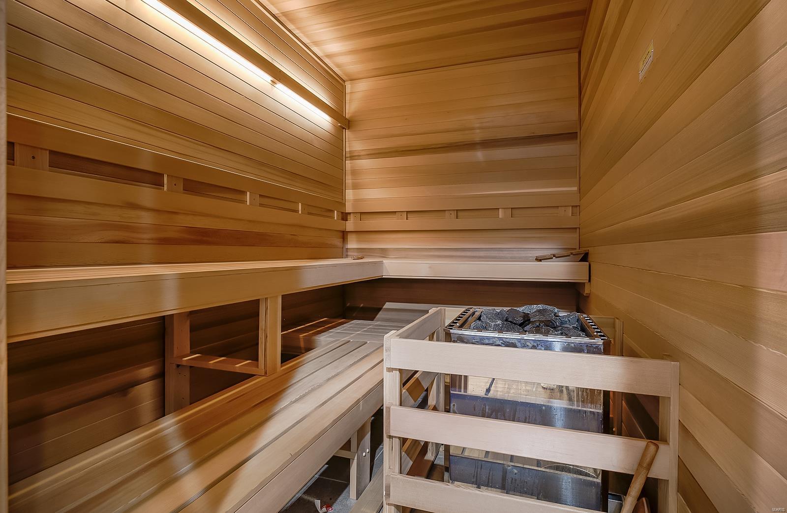 Lynnbrook - Residential