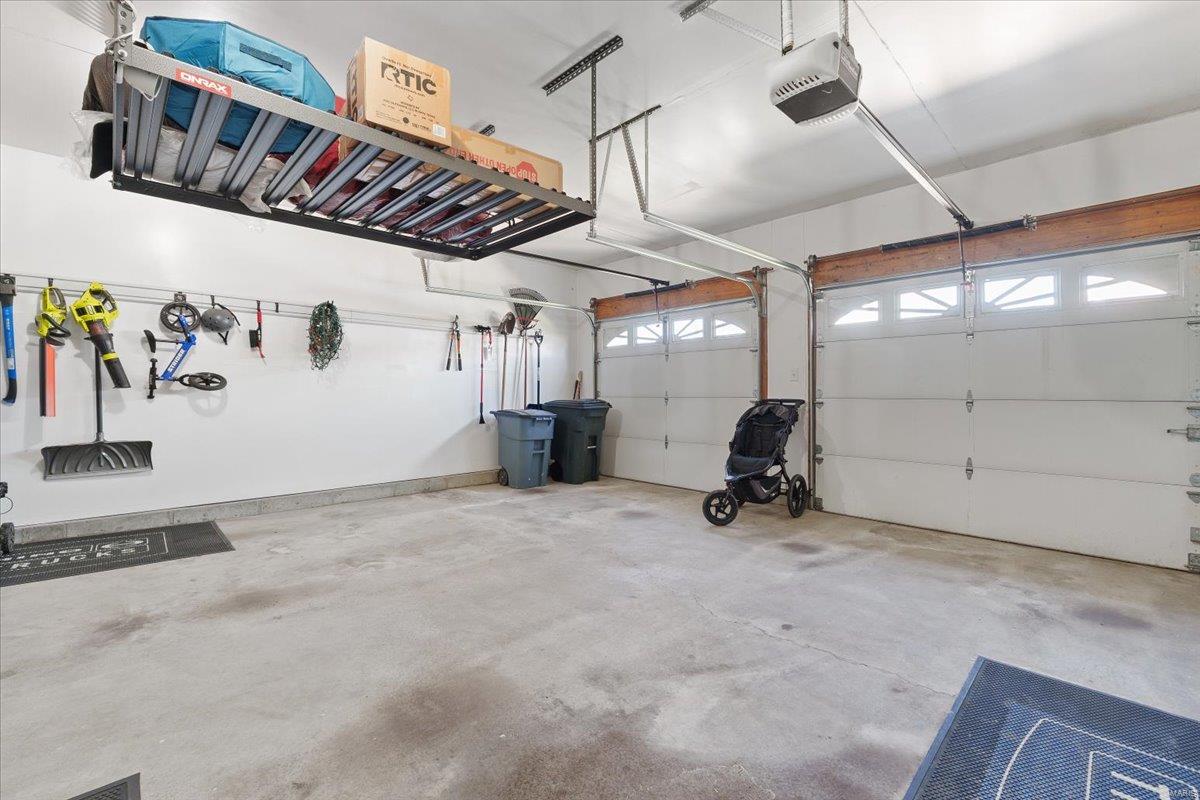 St Louis, Missouri 63144, United States, 5 Bedrooms Bedrooms, ,4 BathroomsBathrooms,Residential,Active,112897