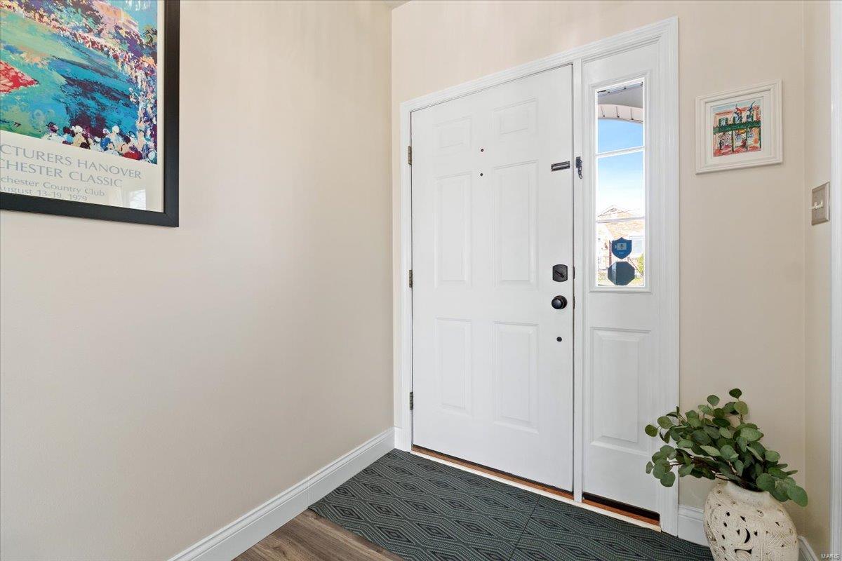 St Louis, Missouri 63144, United States, 5 Bedrooms Bedrooms, ,4 BathroomsBathrooms,Residential,Active,112897