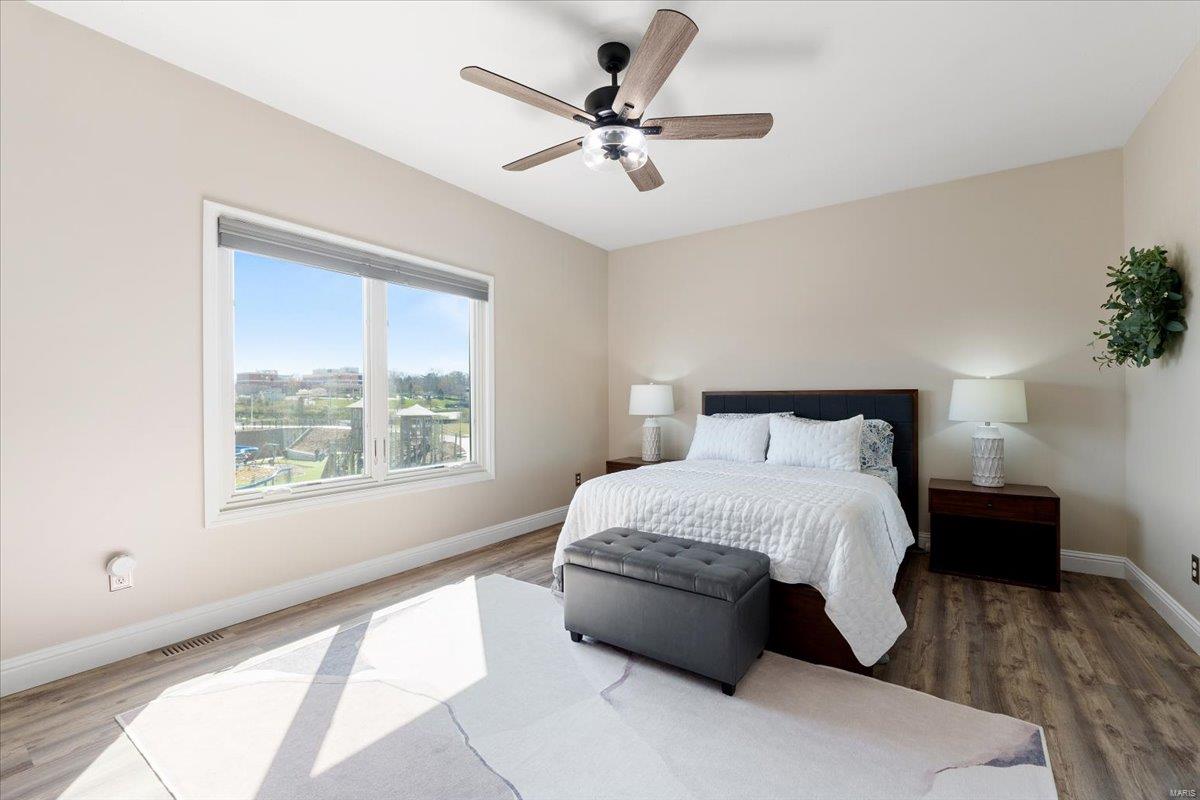 St Louis, Missouri 63144, United States, 5 Bedrooms Bedrooms, ,4 BathroomsBathrooms,Residential,Active,112897