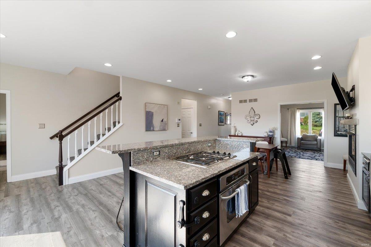 St Louis, Missouri 63144, United States, 5 Bedrooms Bedrooms, ,4 BathroomsBathrooms,Residential,Active,112897