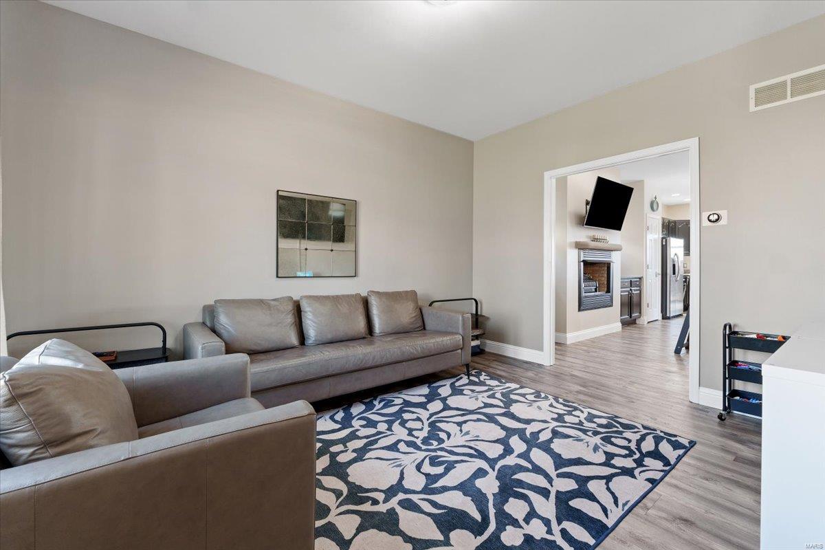 St Louis, Missouri 63144, United States, 5 Bedrooms Bedrooms, ,4 BathroomsBathrooms,Residential,Active,112897