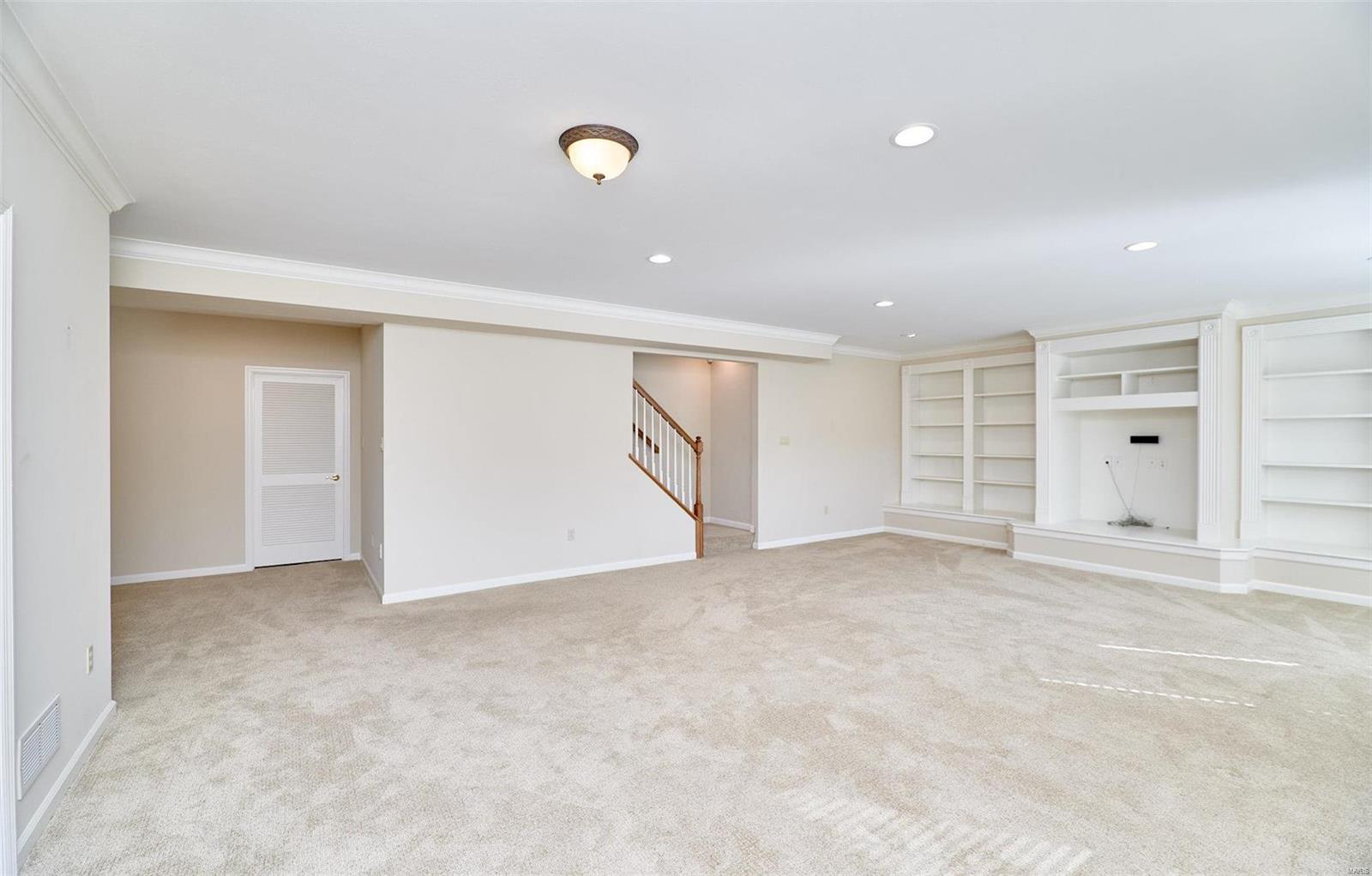 Nooning Tree Add Village A The - Residential