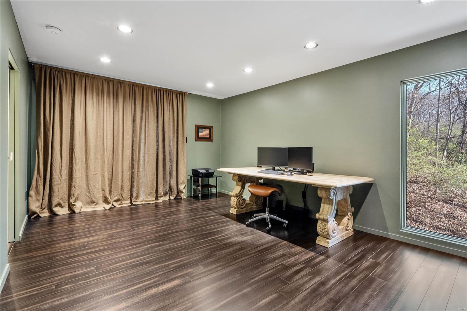 Entland Commons Lt 2 & Sec 3-44-5 - Residential