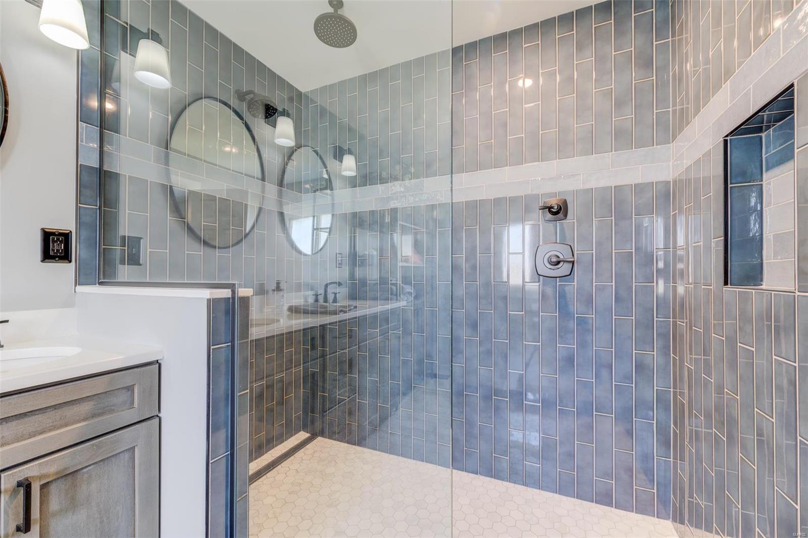 St Charles, Missouri 63301, United States, 3 Bedrooms Bedrooms, ,3 BathroomsBathrooms,Residential,Pending,89804