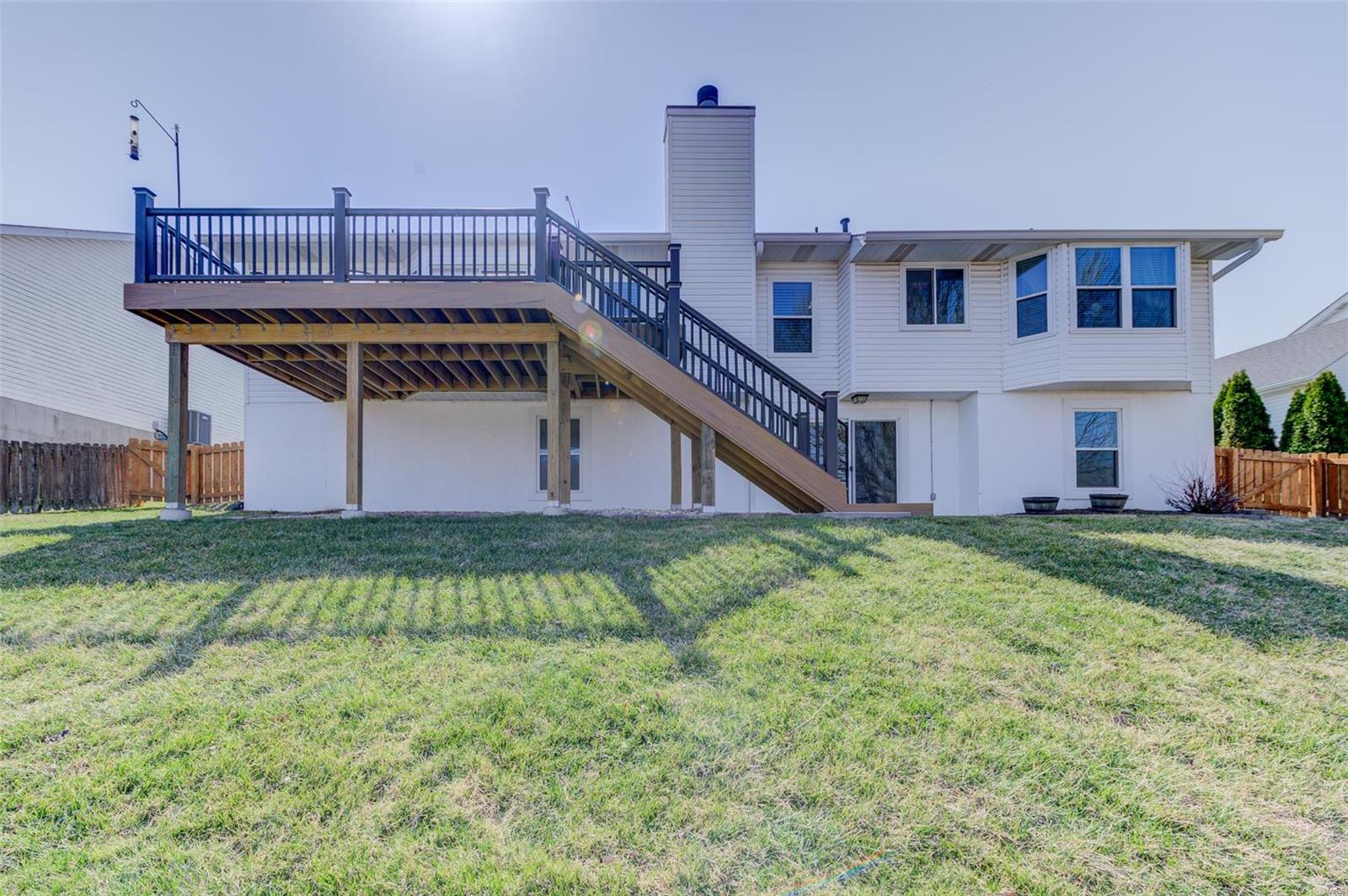 St Charles, Missouri 63301, United States, 3 Bedrooms Bedrooms, ,3 BathroomsBathrooms,Residential,Pending,89804