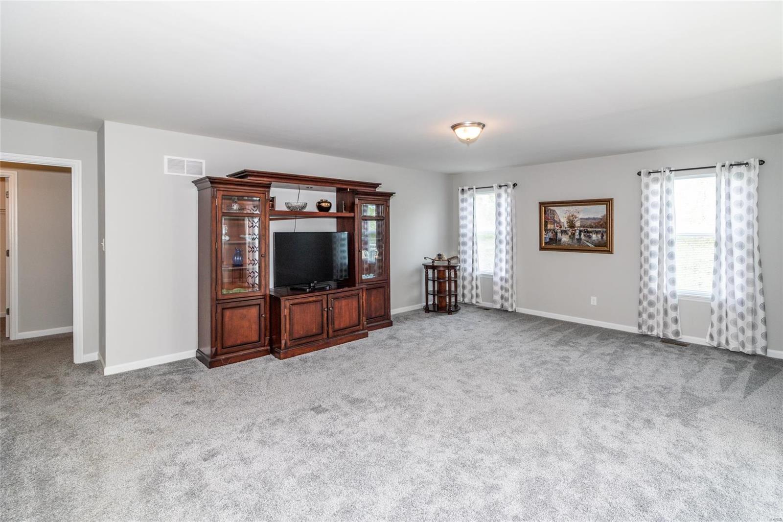 Manors at Winding Bluffs - Residential