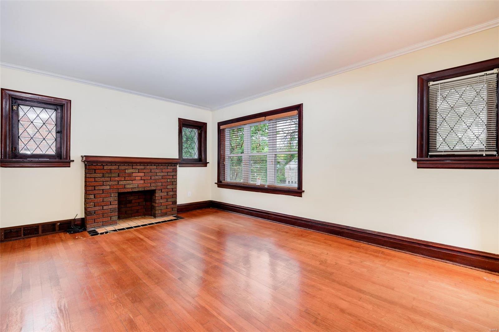 Laughlins Add To Sycamore Hills - Residential