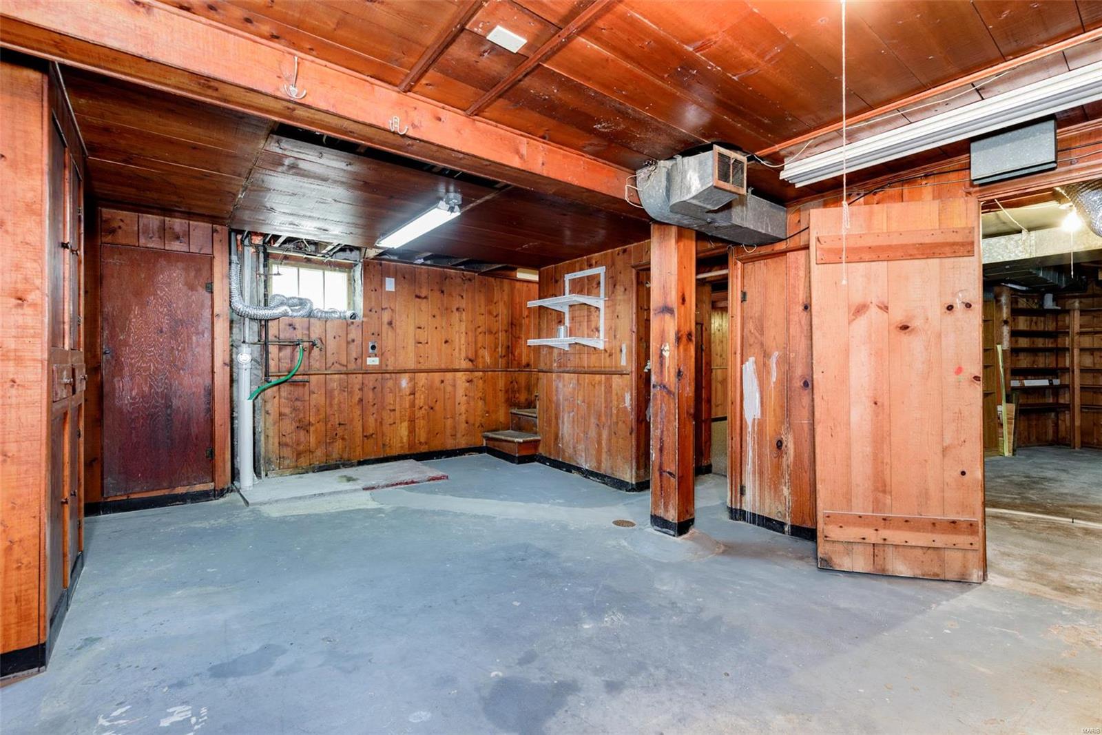 Laughlins Add To Sycamore Hills - Residential