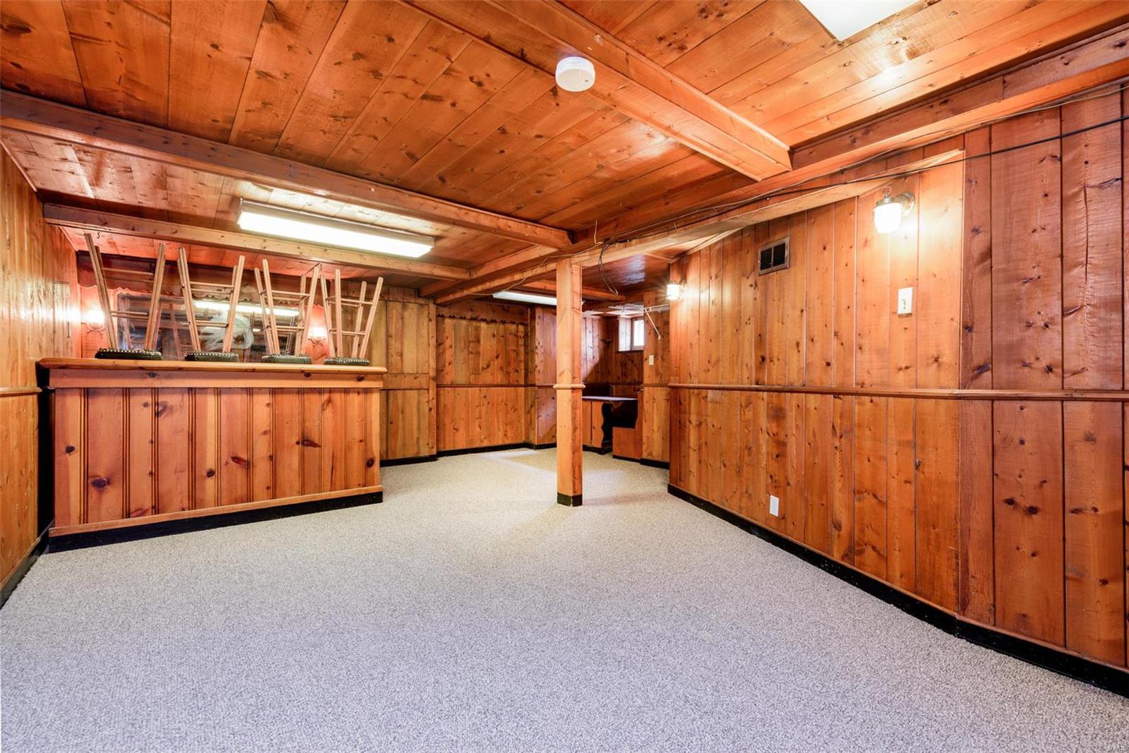 Laughlins Add To Sycamore Hills - Residential