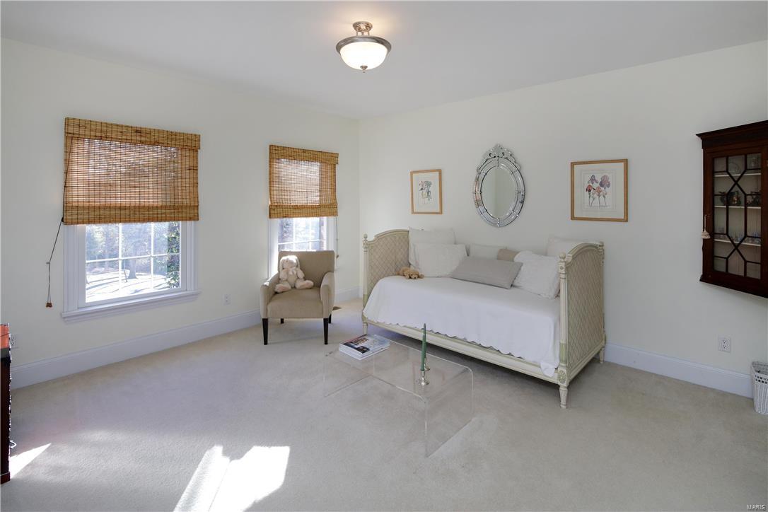 Frontenac Park - Residential