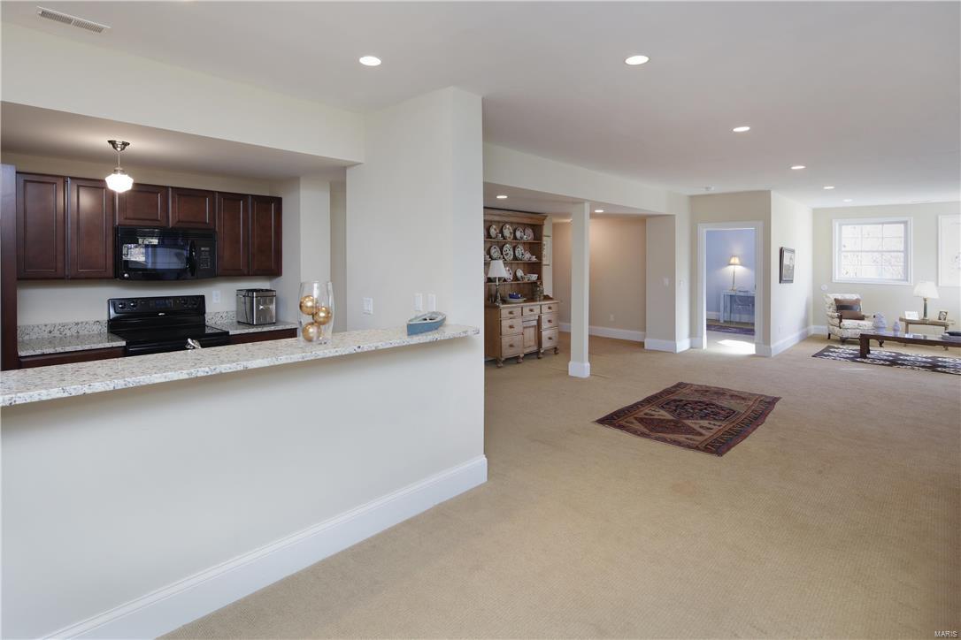 Frontenac Park - Residential