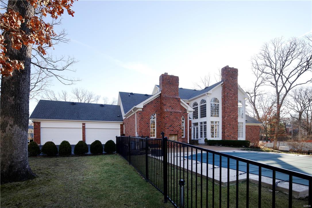 Frontenac Park - Residential