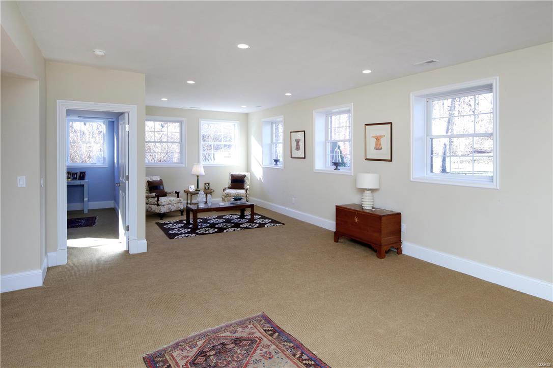 Frontenac Park - Residential