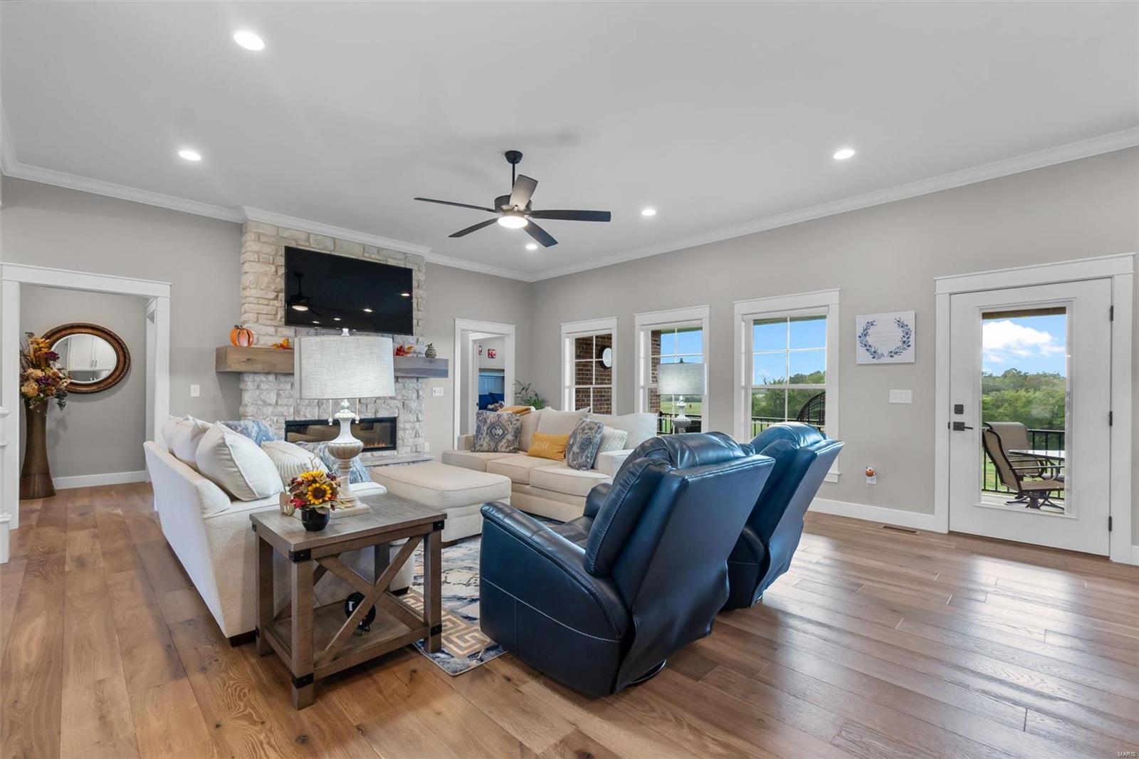 Touchdown Ridge - Residential