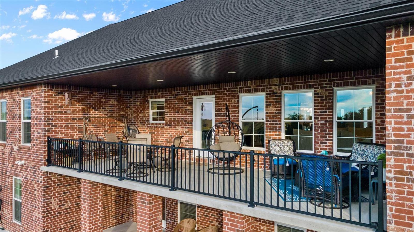 Touchdown Ridge - Residential